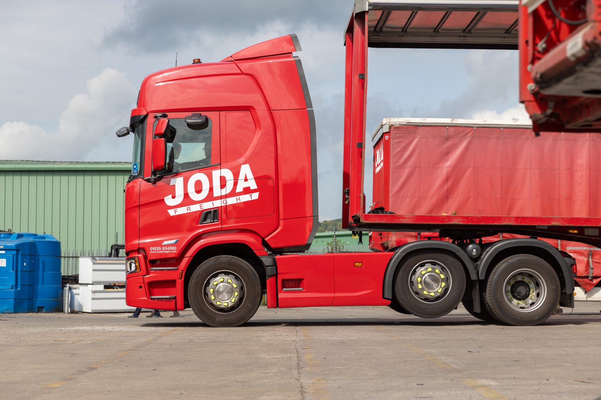 Making international freight simpler